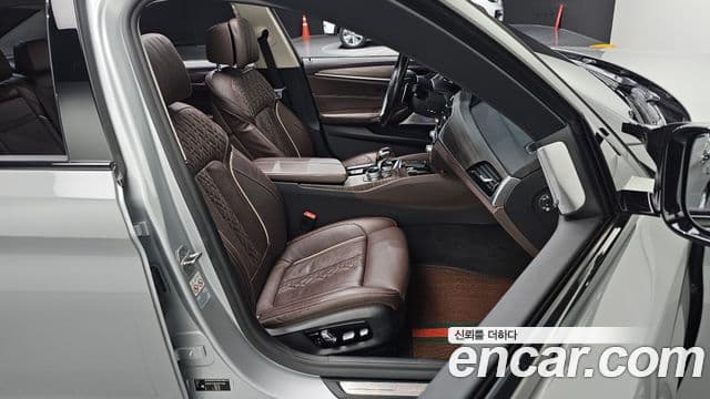 BMW 5시리즈 (G30) 520d Luxury Plus, 2020 12