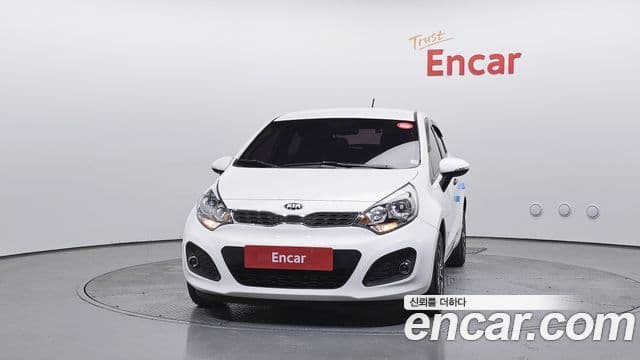 Kia All New Pride Smart, 2014 3