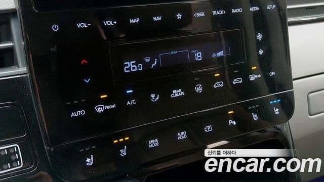 Hyundai Staria Inspiration, 2022 18