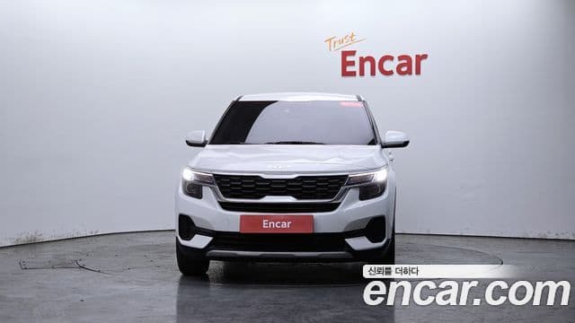 Kia Seltos Trendy, 2023 3