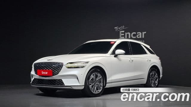 Genesis electrified GV70 e-AWD, 2022 1