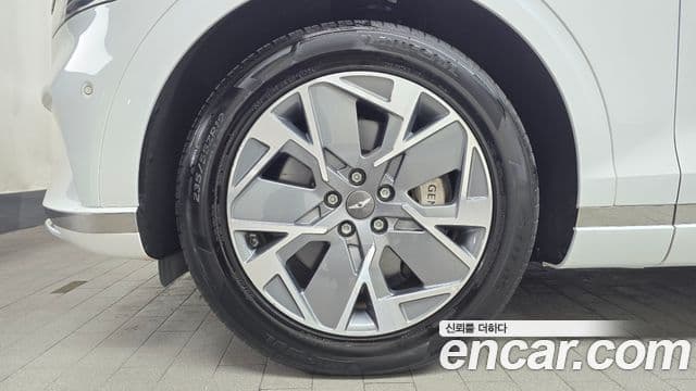 Genesis electrified GV70 e-AWD, 2022 все фото