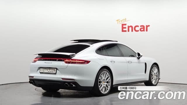 Porsche Panamera (971), 2018 2