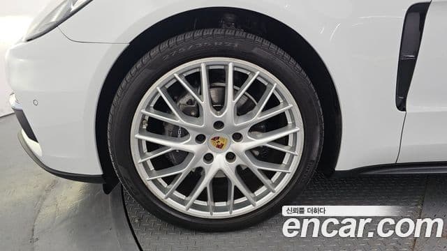 Porsche Panamera (971), 2018 все фото