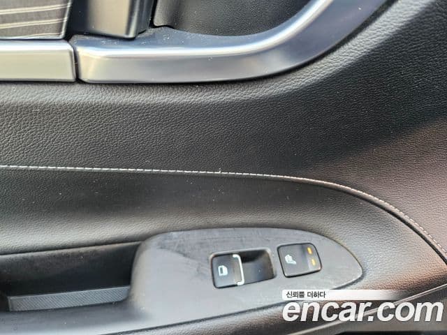 Hyundai Grandeur IG Premium, 2019 18