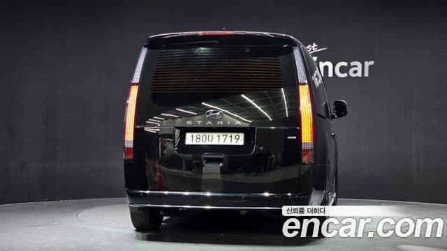 Hyundai Staria Inspiration, 2022 4
