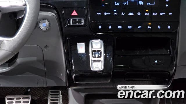 Hyundai Staria Inspiration, 2022 9