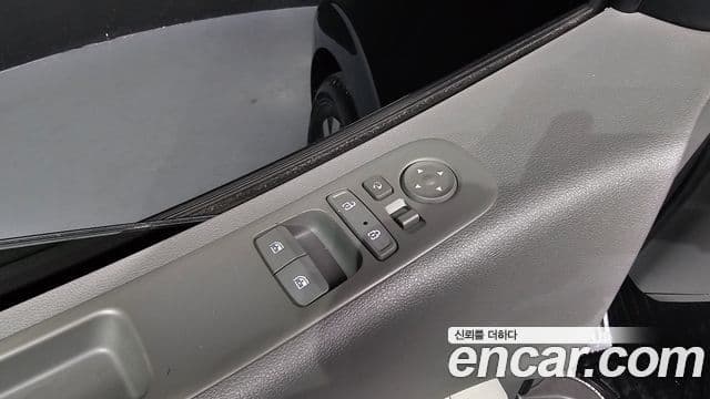 Hyundai Staria Inspiration, 2022 18