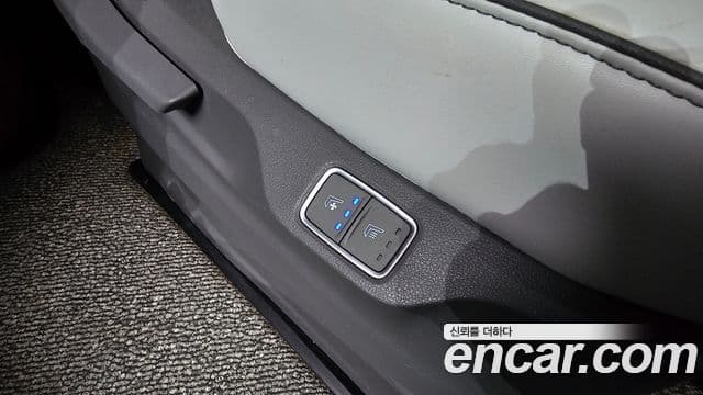 Hyundai Staria Inspiration, 2022 19