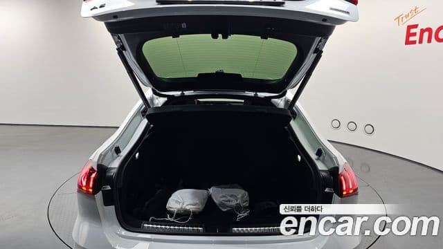 Audi A5 (B10) 40 TFSI Quattro S Line, 2025 20