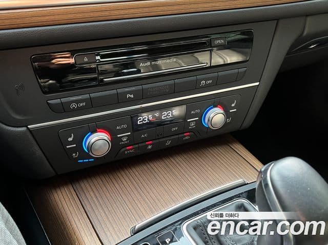 Audi New A6 C7, 2016 9