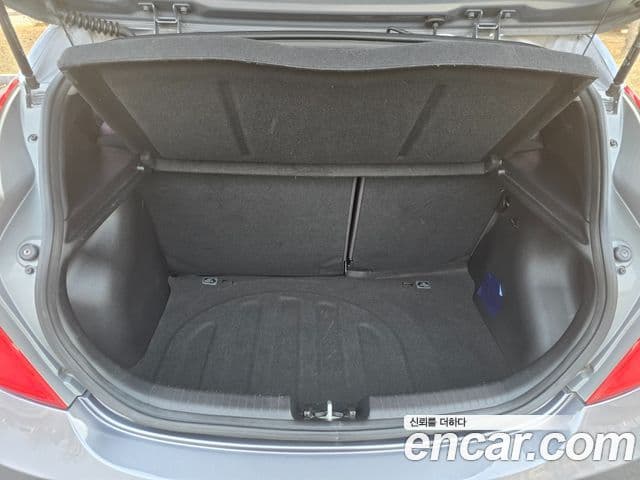 Hyundai Accent(новый кузов / новое поколение) Premium, 2016 6