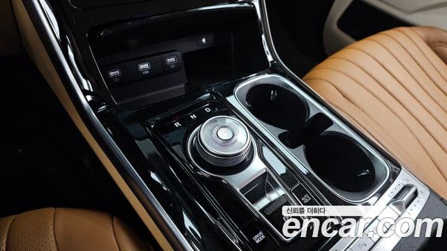 Kia Carnival 4세대 бензин 9인승 High Limousine(компания по спецнадстройкам), 2022 9