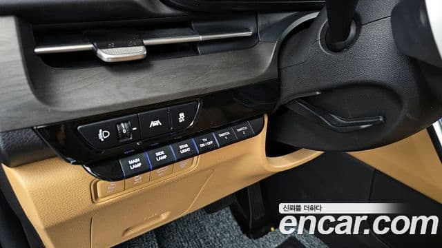 Kia Carnival 4세대 бензин 9인승 High Limousine(компания по спецнадстройкам), 2022 16