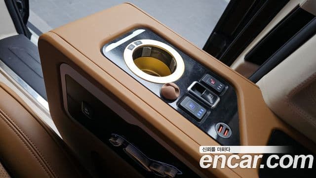 Kia Carnival 4세대 бензин 9인승 High Limousine(компания по спецнадстройкам), 2022 19