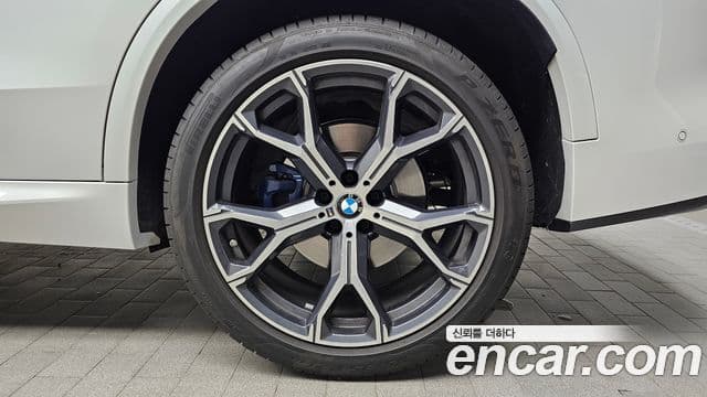 BMW X5 (G05) xDrive 40i M Sport, 2025 все фото