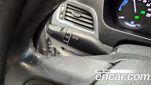 Hyundai LF Sonata гибрид Modern, 2016 18