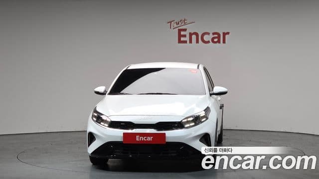Kia The / новый New K3 2세대 Prestige, 2023 3