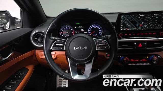 Kia The / новый New K3 2세대 Prestige, 2023 13