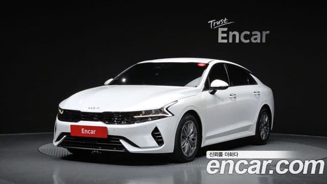 Kia K5 гибрид 3세대 Signature, 2023 1