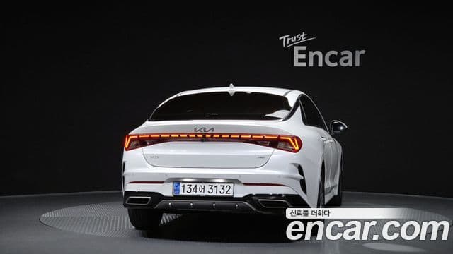 Kia K5 гибрид 3세대 Signature, 2023 4