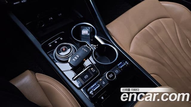 Kia K5 гибрид 3세대 Signature, 2023 9