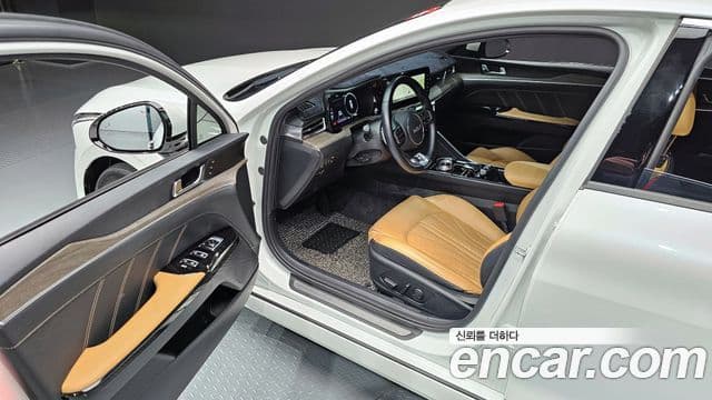Kia K5 гибрид 3세대 Signature, 2023 11