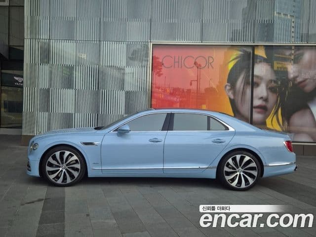 Bentley Flying Spur 3세대 4.0 Azure, 2023 3