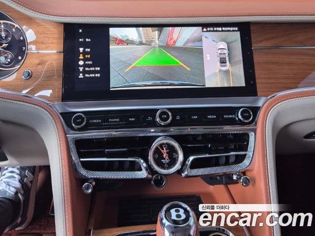 Bentley Flying Spur 3세대 4.0 Azure, 2023 11