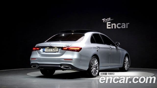 Mercedes-Benz E-класс W213 AMG Line, 2022 2