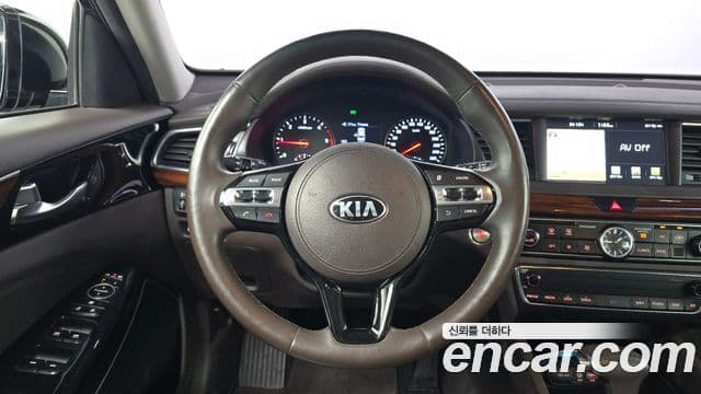 Kia All New K7 Prestige, 2016 13