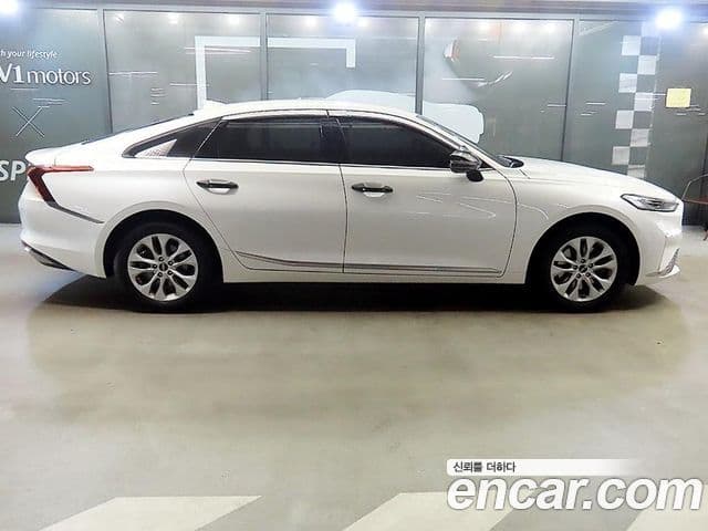 Kia K8 Standard(таксомоторный тип), 2023 3