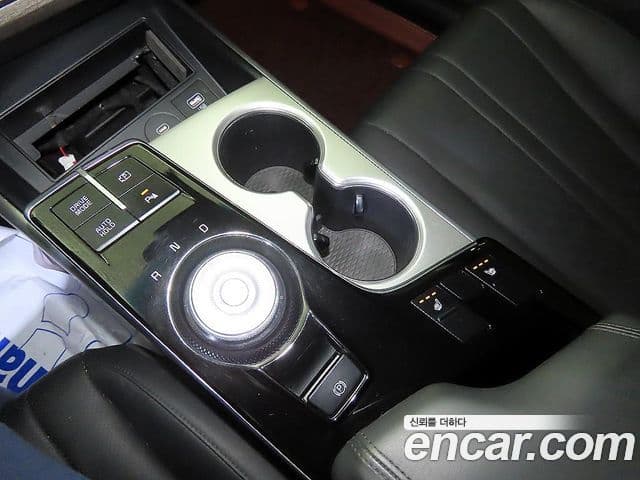 Kia K8 Standard(таксомоторный тип), 2023 12