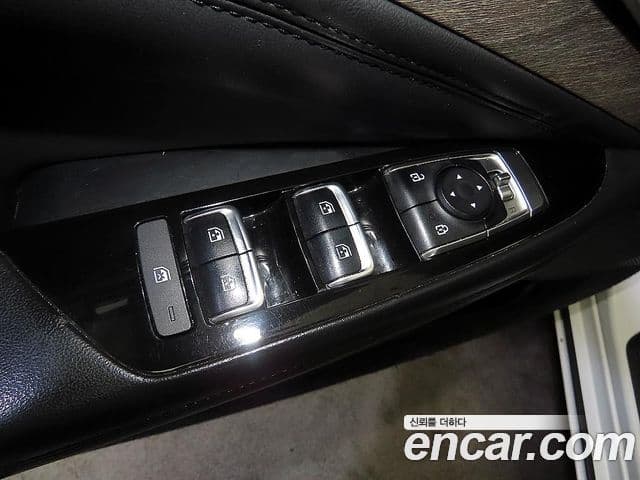 Kia K8 Standard(таксомоторный тип), 2023 13