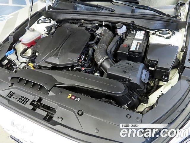 Kia K8 Standard(таксомоторный тип), 2023 19