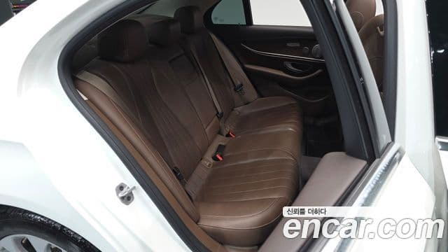 Mercedes-Benz E-класс W213 Exclusive, 2019 12