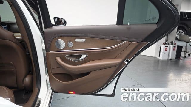 Mercedes-Benz E-класс W213 Exclusive, 2019 16