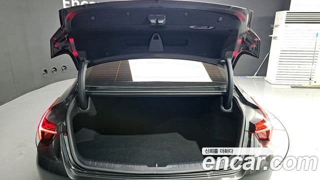 Kia K8 гибрид Noblesse, 2022 20