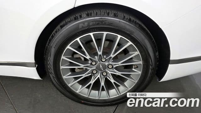 Genesis G80 (RG3) бензин 2.5 турбо 2WD, 2022 все фото