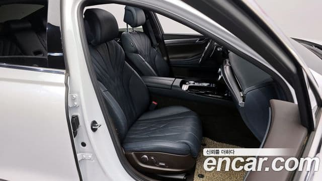 Genesis G80 (RG3) бензин 2.5 турбо 2WD, 2022 12