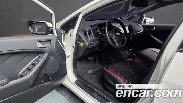 Kia K3 Luxury, 2015 10