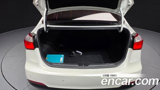 Kia K3 Luxury, 2015 20