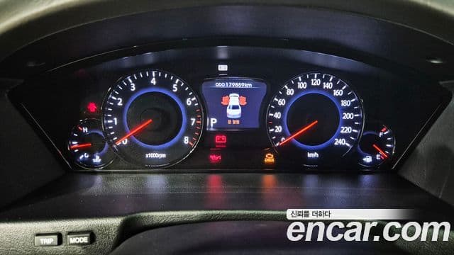 Kia Opirus Premium Luxury, 2010 8