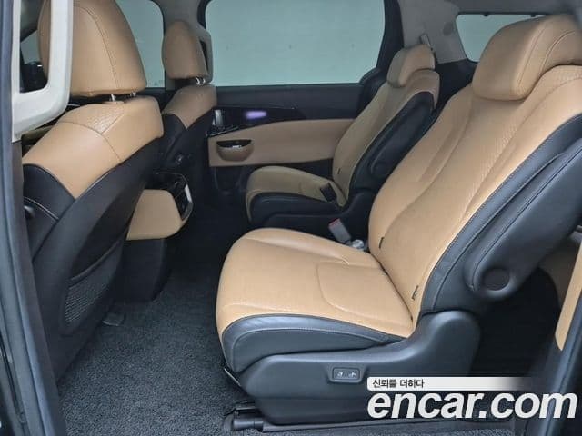 Kia Carnival 4세대 Signature, 2021 12