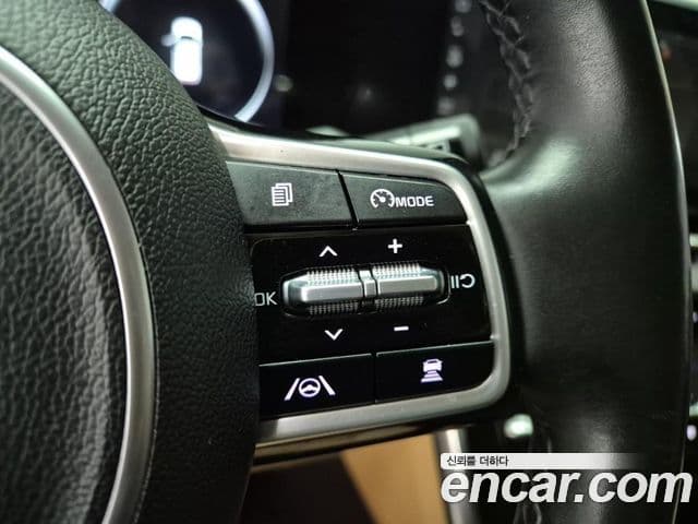 Kia Carnival 4세대 Signature, 2021 16