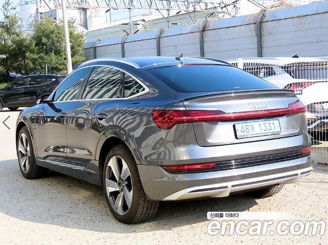 Audi e-Tron 55 Quattro Sportback, 2022 3