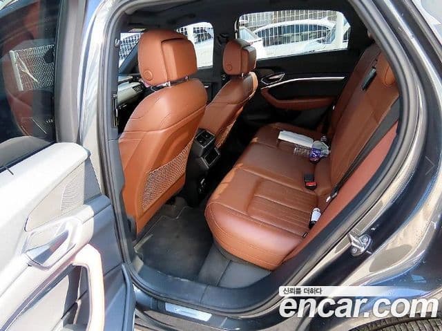 Audi e-Tron 55 Quattro Sportback, 2022 6