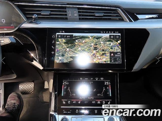 Audi e-Tron 55 Quattro Sportback, 2022 13