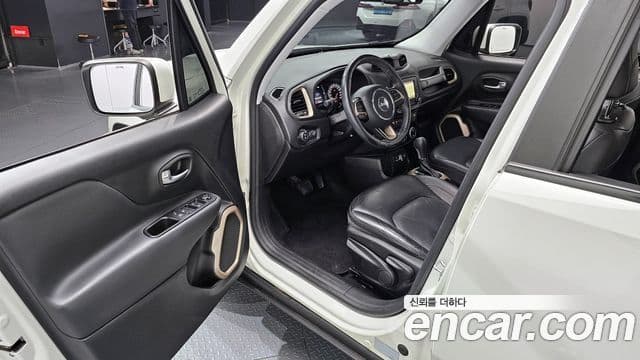 Jeep Renegade 2.4 Longitude high, 2017 11