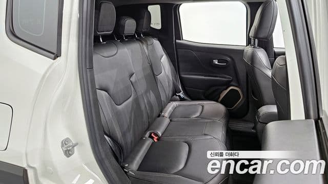 Jeep Renegade 2.4 Longitude high, 2017 12